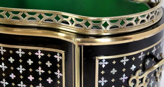 Table planter in blackened wood, Napoleon III period - 19th century