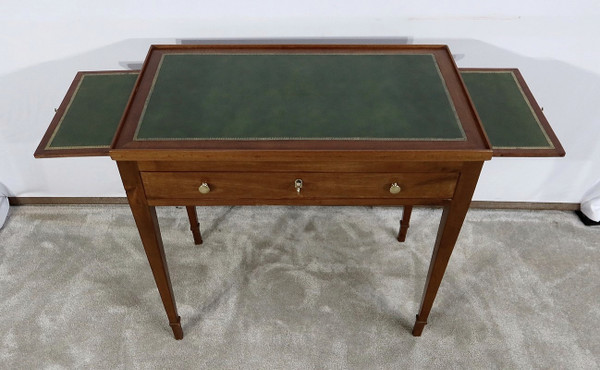 Small Mahogany Desk Table, Louis XVI period - Late 18th century