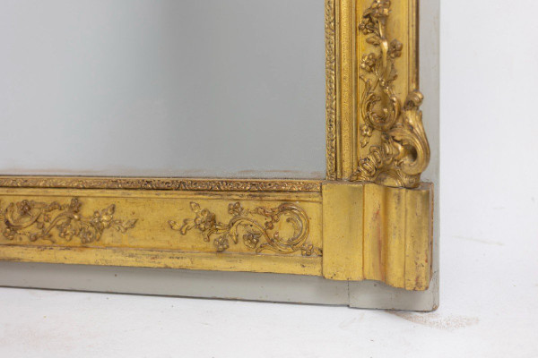 Trumeau in stile Regency in legno dorato e stucco, XIX secolo, LS4819551A