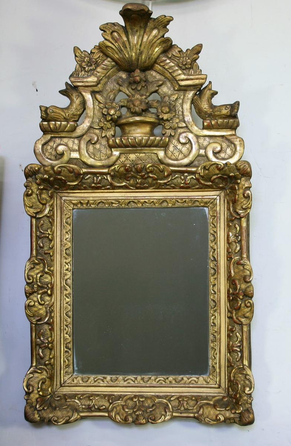 Miroir En Bois Et Stuc Doré d'époque Régence