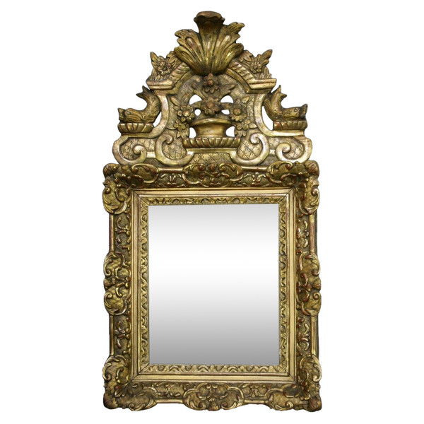 Miroir En Bois Et Stuc Doré d'époque Régence