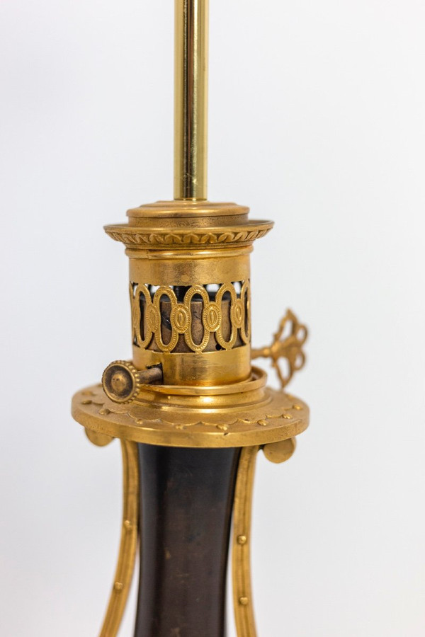 Paire De Lampes En Tôle Et Bronze Doré, Circa 1880, Op529901