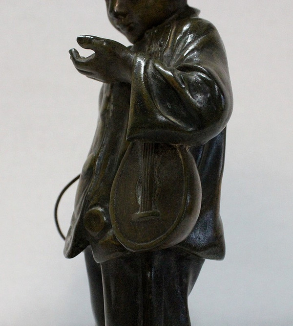 Jeune Joueur de rue" (Giovane giocatore di strada), di G. Demange - Inizio XX secolo