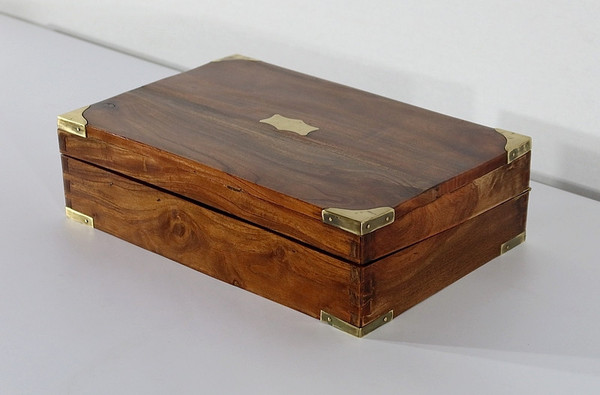 Small travel writing case in solid mahogany - 2nd part 19th century