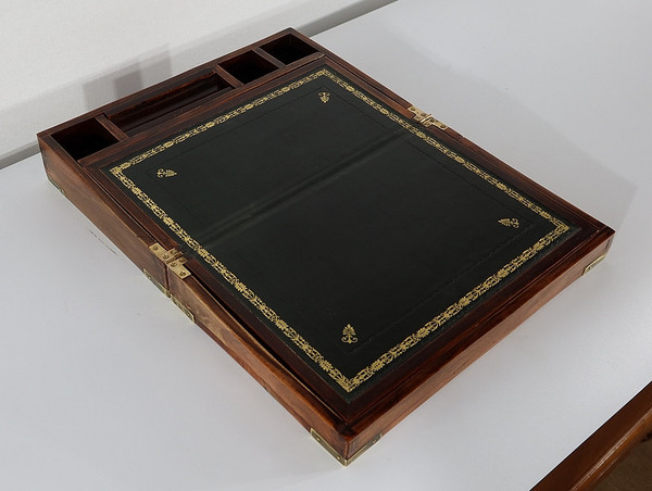 Small travel writing case in solid mahogany - 2nd part 19th century