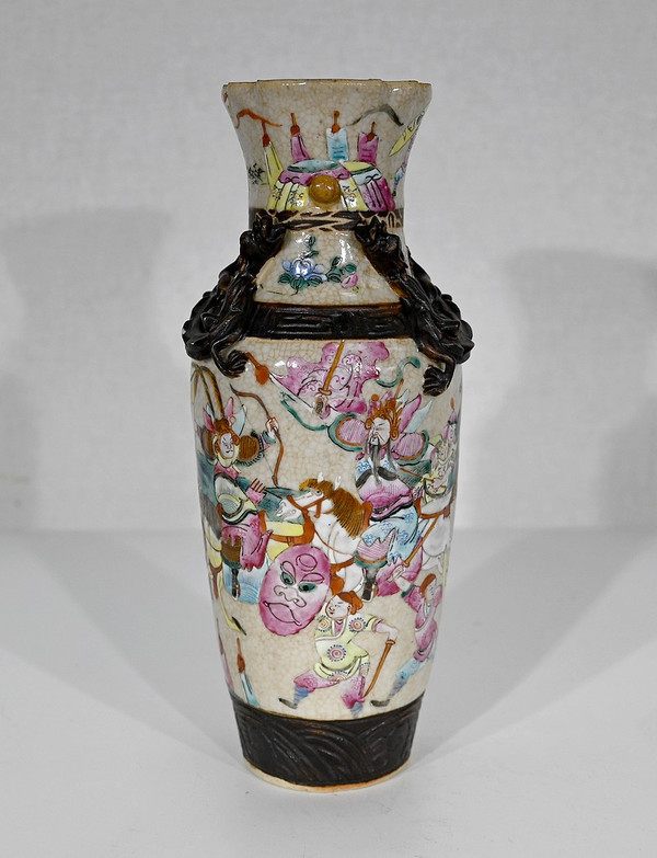 Vase in Nanjing Porcelain, China - Late 19th century