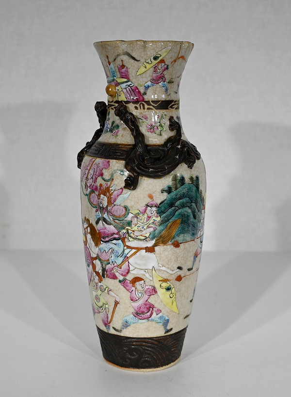 Vase in Nanjing Porcelain, China - Late 19th century