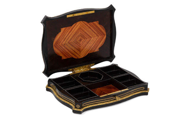 Coffret à Jeux En Bois Et Laiton Doré, époque Napoléon III - Ls4369616
