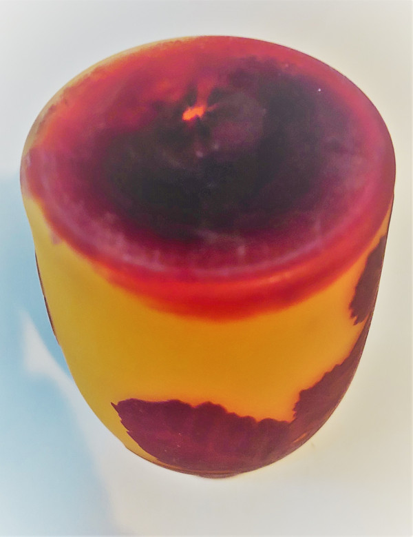 Vine decor vase cleared with acid signed by Degué David GUERON (1892-1950) height 13.8 diam 7 cm