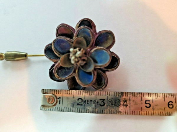 Brosche oder Schalnadel, der Linie Vautrin zugeschrieben, ausgefallenes Art Deco