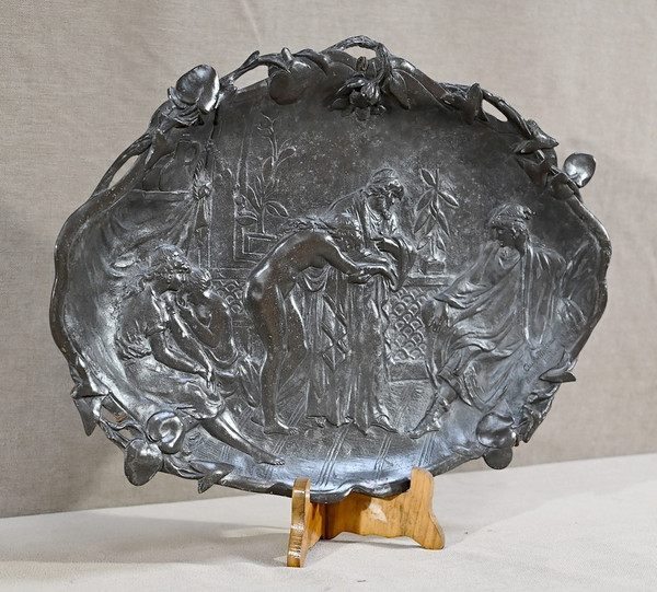 Bronze tray "A Slave Trader", signed A.Moreau after V.Giraud - Late 19th century