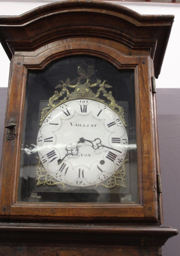 Bressane XVIII Clock And Its Rooster Movement