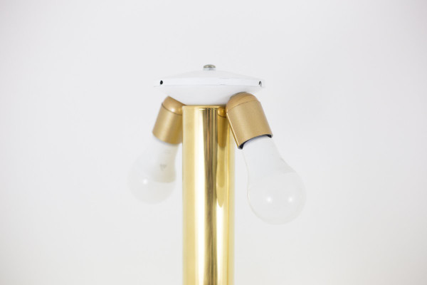 Lampada da terra in legno e ottone dorato, anni '70 - Ls4168401