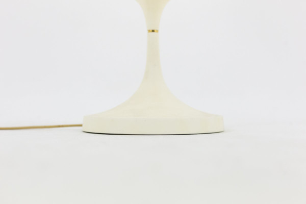 Lampe aus weißem Harz und goldenem Messing, 1970er Jahre - Ls3709321