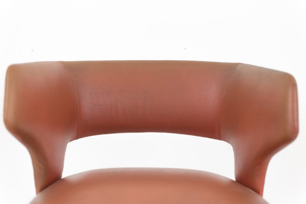 Poltrona in metallo laccato nero e Skaï arancione, anni '50 - LS4074251