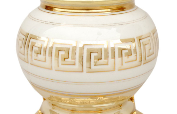 Coppia di lampade in porcellana crema e oro iridescente, XIX secolo - LS3351771