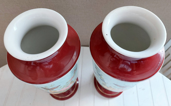 Pair of Napoleon 3 vases in porcelain with basket and butterfly decor, height 33 cm