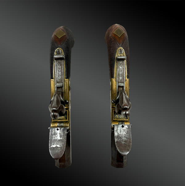 PAIR of flintlock pistol - London, United Kingdom - 18th century