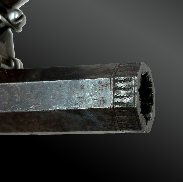 PAIR of flintlock pistol - London, United Kingdom - 18th century