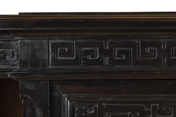 Grand Meuble D’appui Chinoisant En Bois Laqué Noir, Rouge Et Or, Vers 1880 - LS37661501