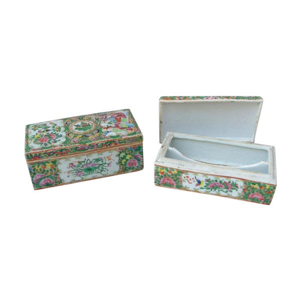 Pair Of Canton Porcelain Boxes, 1900 Period - LS2562241