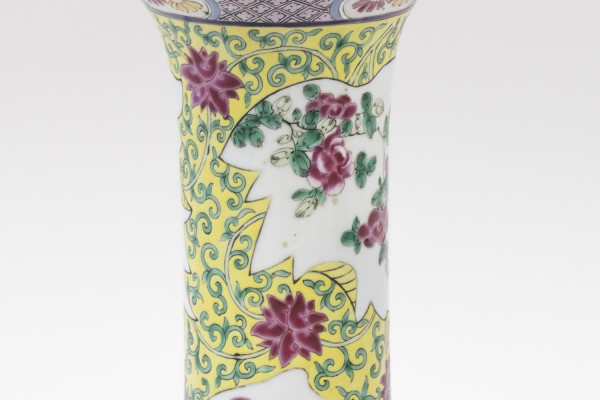 Coppia di vasi in porcellana di corno della famiglia Pink, fine XIX secolo - LS3567381