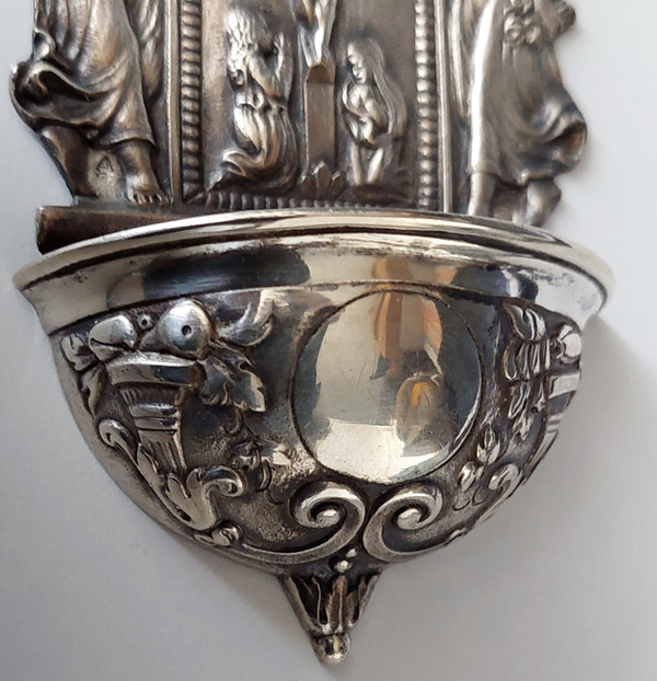 Benitier in solid silver hallmark Minerva late 19th high 12 width 5.5 depth 2.2 cm weight 48 gr