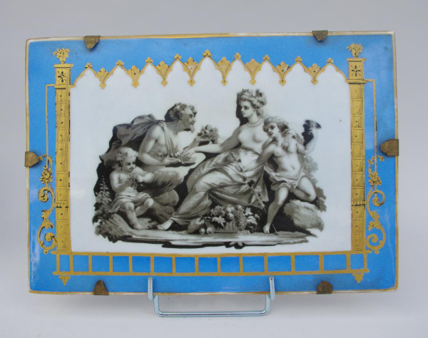 Paire de plaques en porcelaine bleu céleste à décor antique, début du XIXème siècle - LS2787601