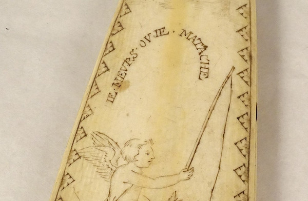 Tabakreibe Elfenbein Geschnitzt Dieppe Angelot Angel Fisch Treue XVIII.
