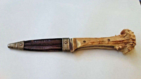 Fixed blade hunting knife, late 19th century