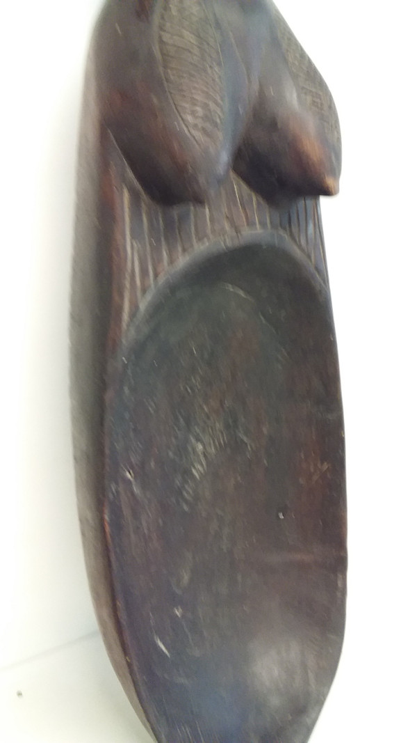 Cucchiaio cerimoniale Wakémia decorato con una testa di donna liberiana