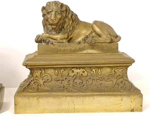 Pair of gilt bronze Chenets Lions Couchés Château Neuilly Restoration 19th century