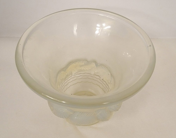 Vase Gegossenes Opalglas René Lalique Modell Piriac Fische 20. Jhd.