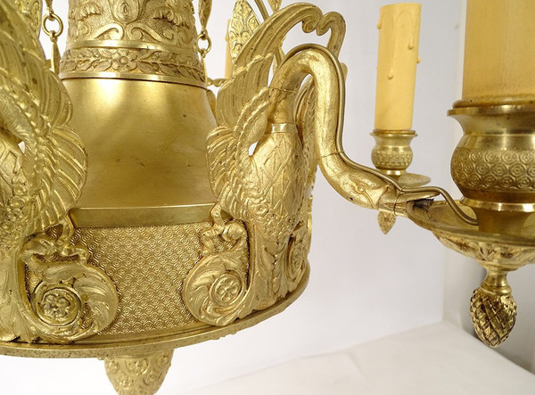 Empire 6-light gilt bronze chandelier Renommée Victoire Ailée Cygnes 19th century