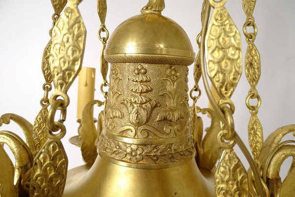 Empire 6-light gilt bronze chandelier Renommée Victoire Ailée Cygnes 19th century