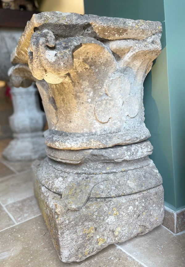Important Stone Applique Capital - Late 12th Century