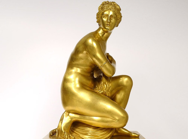 Large Bronze Pendulum Crouching Venus Coysevox Devaulx Nineteenth Restoration
