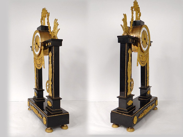Portico Clock Bronze Gilt Marble Caryatids Return from Egypt Empire 19th century