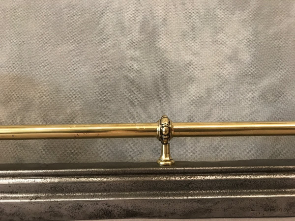 Fireplace bar, fireplace bar in cast iron and brass, 19th century