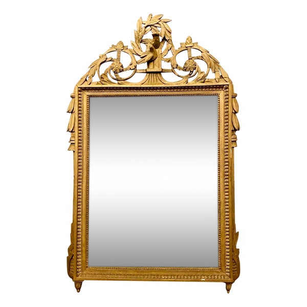 Louis XVI Style Mirror In Wood And Golden Stucco XIX Century