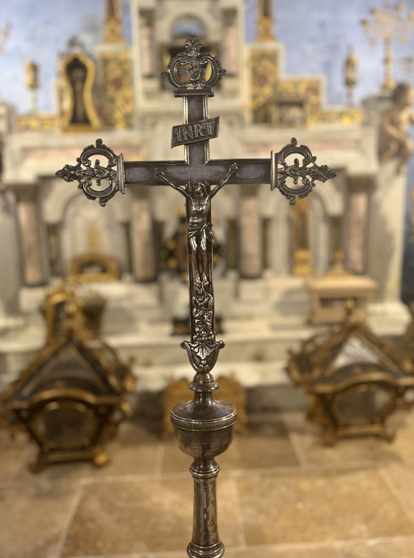 High processional cross from the Hôtel Dieu in Lyon