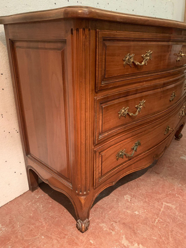 Cassettone Con Facciata Curva In Stile Provenzale XVIII Secolo