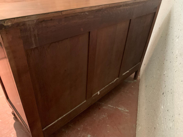 Cassettone Con Facciata Curva In Stile Provenzale XVIII Secolo