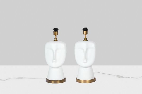 Coppia di lampade opaline bianche opache, XX secolo