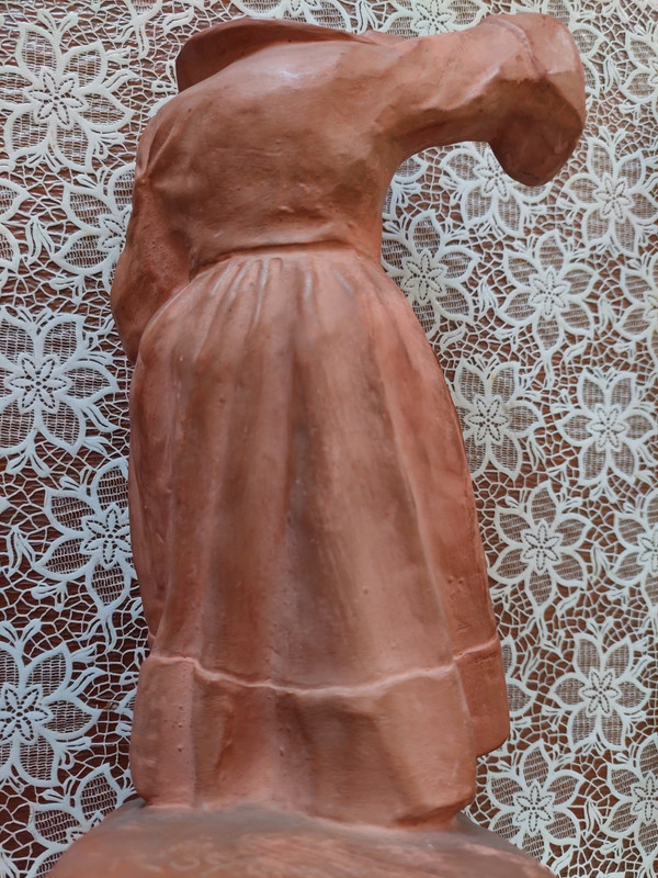 Sulpture personnage en Terre cuite signé Yvon ROY (1904/1968)