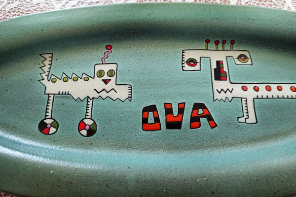 Grande piatto ovale di Vallauris in gres da identificare metà del XX secolo