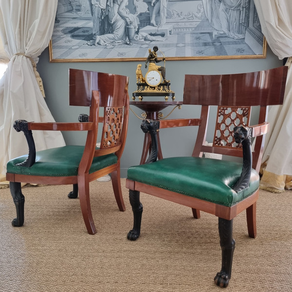 Jacob Frères, paire de fauteuils de cabinet d'époque Consulat. 