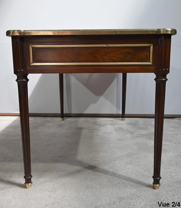 Bureau Plat en Acajou, style Louis XVI – 1ère Partie du XIXe