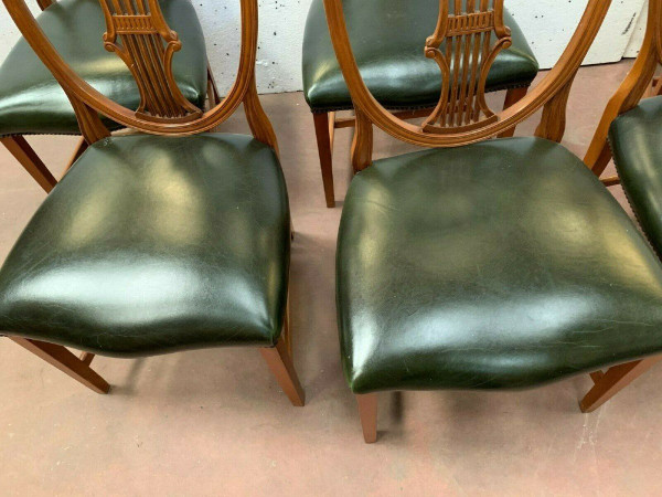 Suite De Six Chaises En Bois Naturel Model Aux épis De Blé XX Siècle