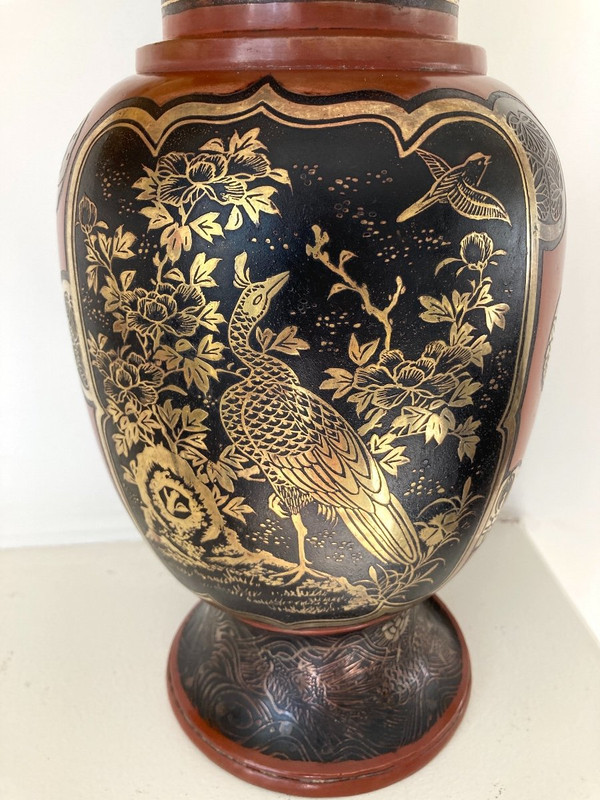 Vaso giapponese Dinanderie, laccato, intarsiato in oro e argento, Meiji XIX secolo
